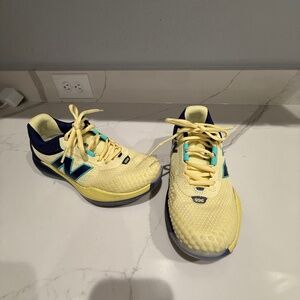 New Balance tennis shoes 996 brand new